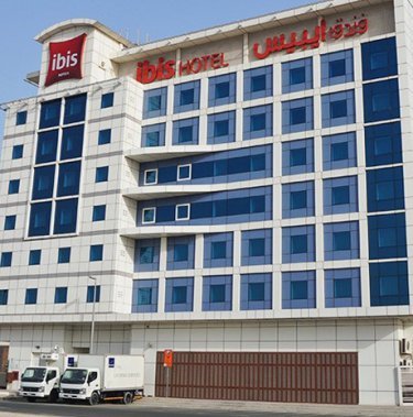 Rented Waste Compactor reduced 6 skips to 2 at Ibis Hotel